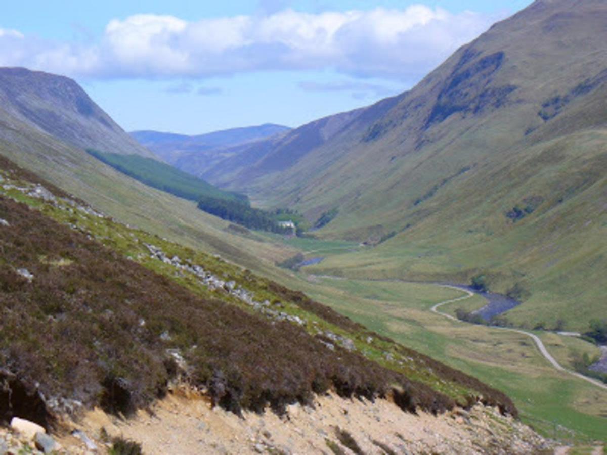 Beautiful 2 Bedroom Lodge With Stunning Views Blair Atholl Luaran gambar